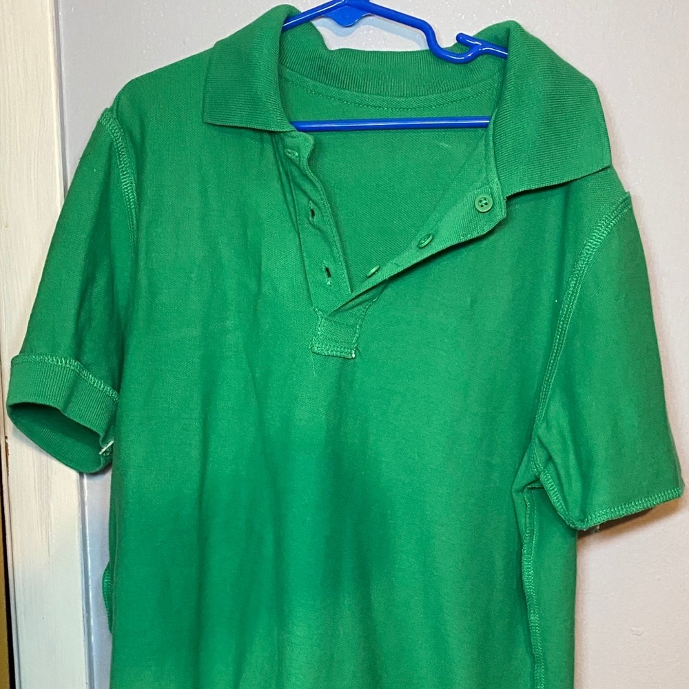 School Green polo